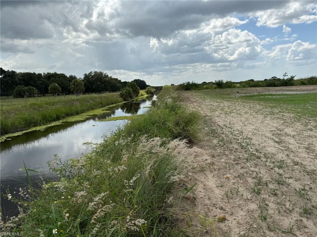 4495 1st Rd, Labelle, FL 33935 Photo