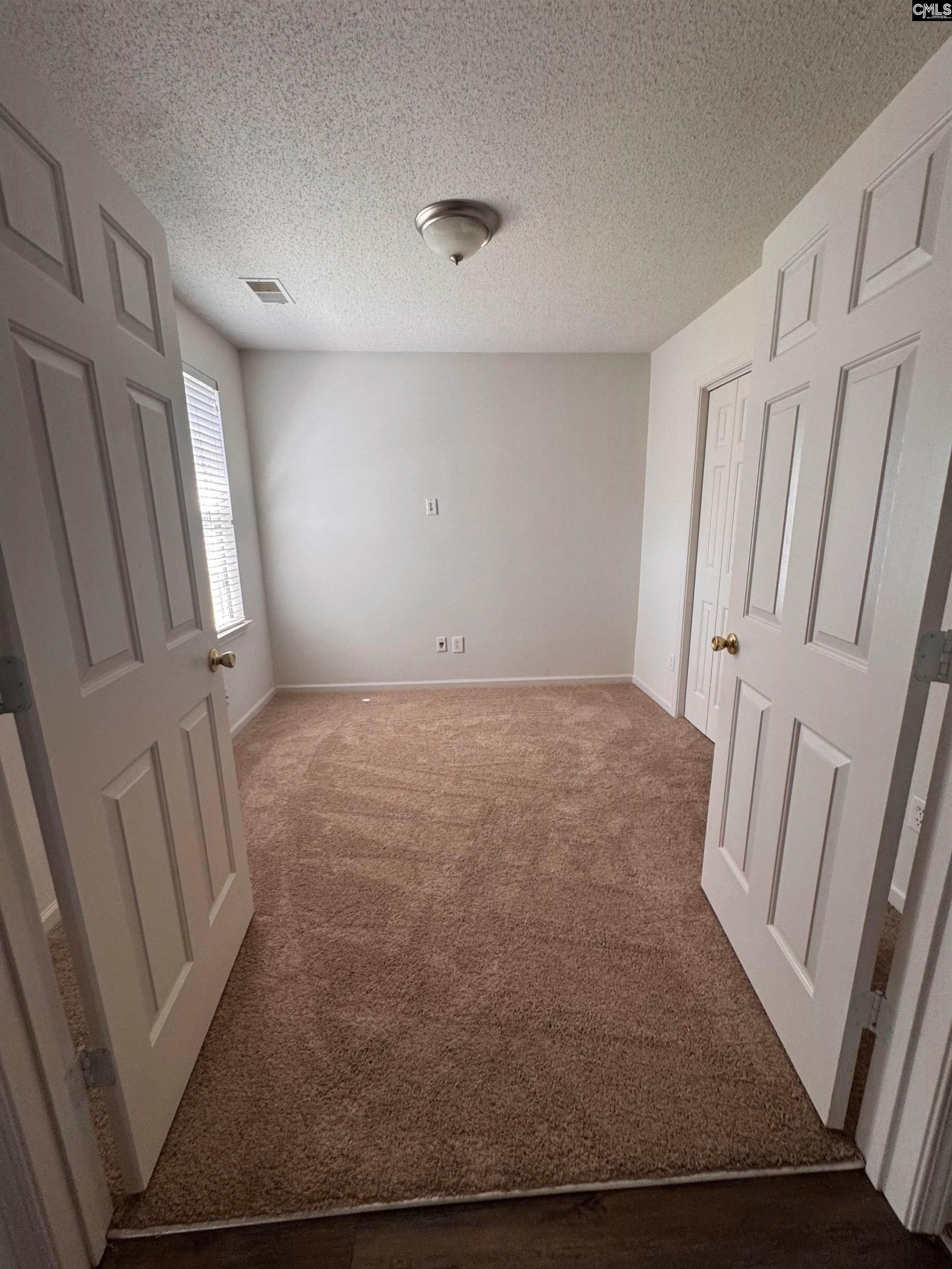 75 Sunset Maple Court  Photo 10