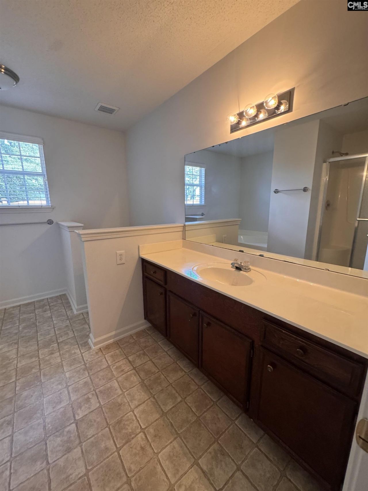 75 Sunset Maple Court  Photo 18