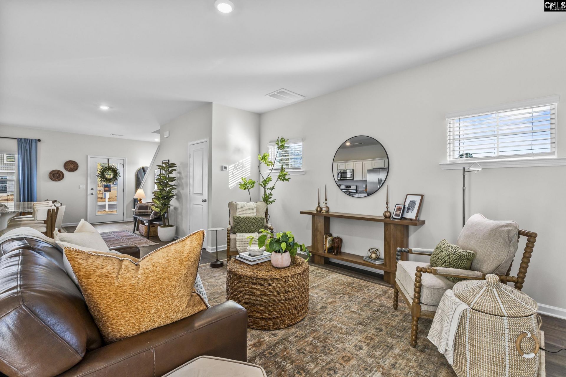 145 New Spring Way  Photo 13