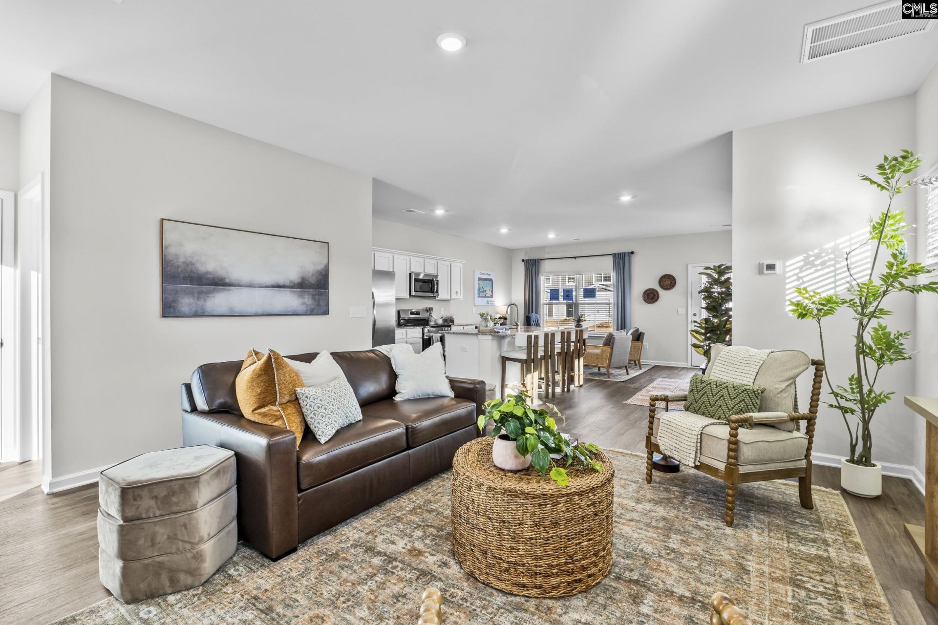 145 New Spring Way  Photo 14