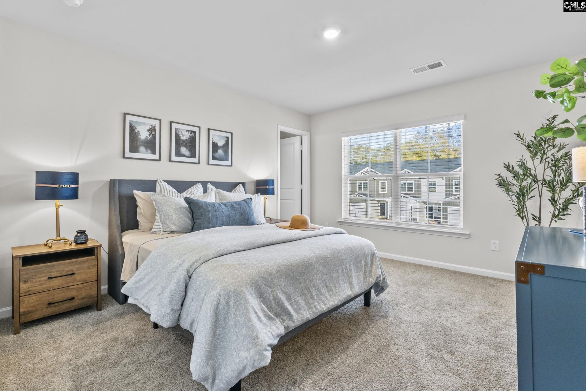 145 New Spring Way  Photo 16