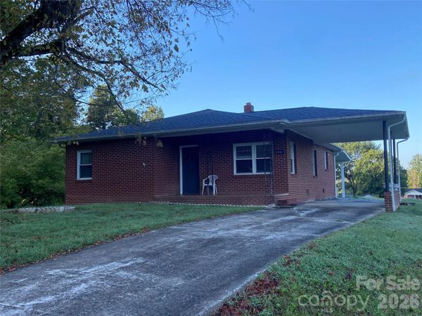 2991 Perkins Avenue , Morganton, NC 28655