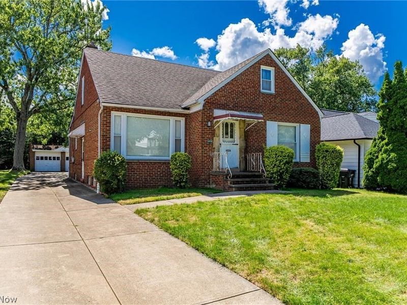 4226 Okalona Road, South Euclid, OH 44121 Photo 1