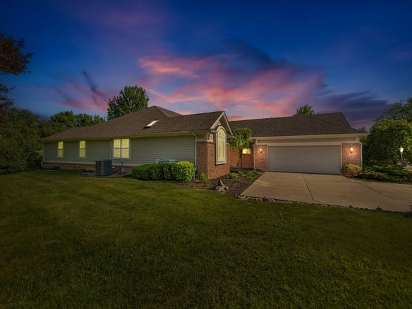 2243 Old Falls Drive, Ann Arbor, MI 48103