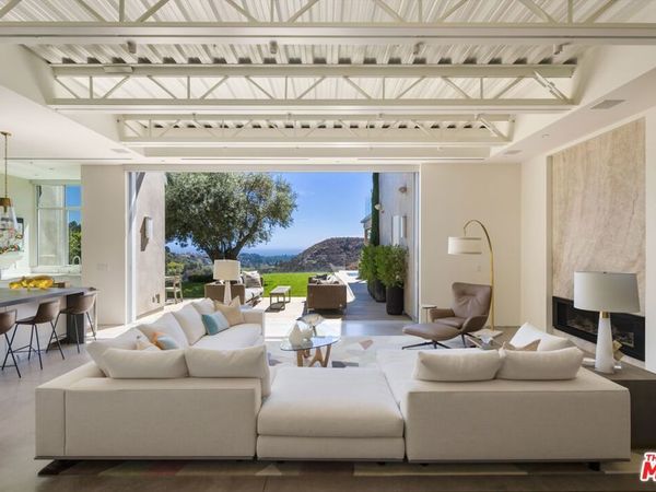 1550 Casale Road, Pacific Palisades, CA 90272