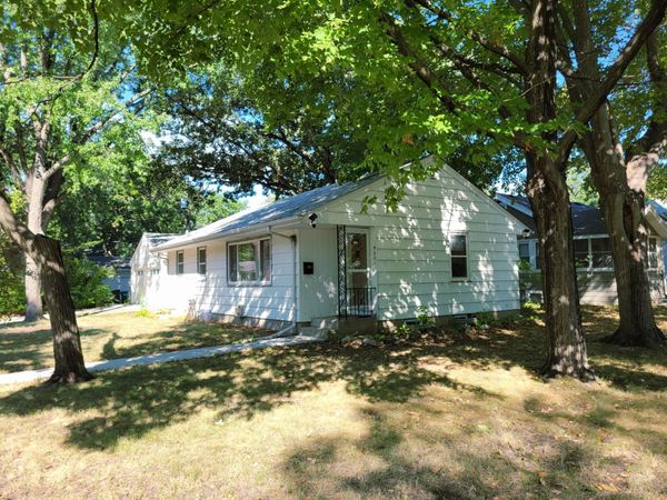4601 Oliver Ave N, Minneapolis, MN 55412