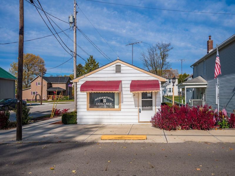 111 W Columbus Street, Pleasantville, OH 43148 Photo 4