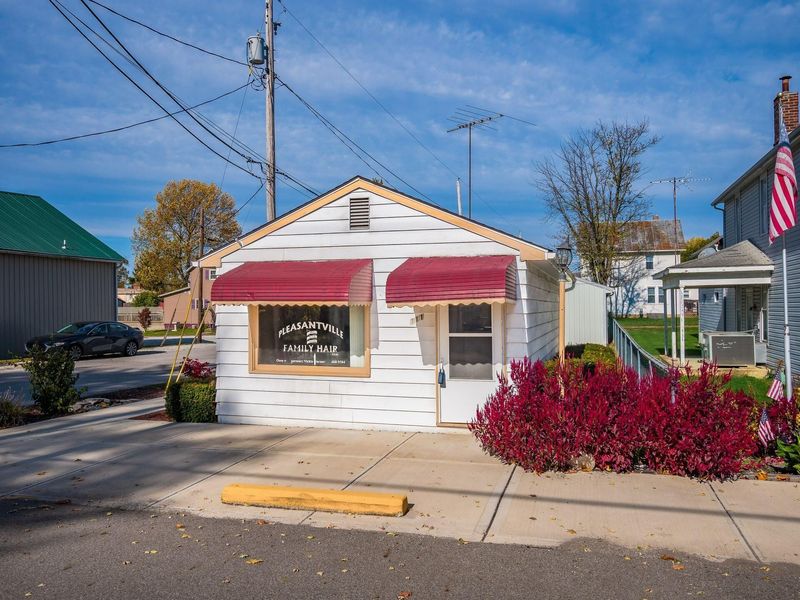 111 W Columbus Street, Pleasantville, OH 43148 Photo 5
