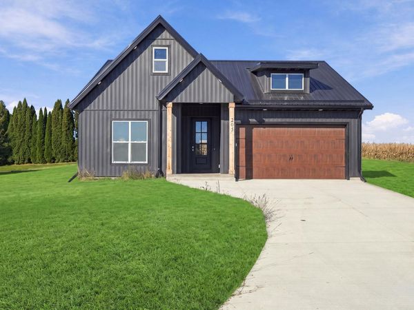 205 W 2nd Street, Friesland, WI 53935
