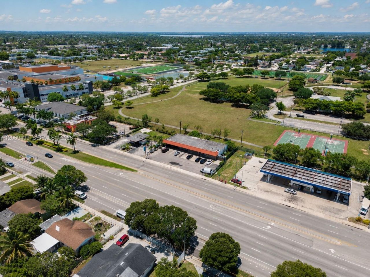 3251 NW 183rd St, Miami Gardens, FL 33056 Photo