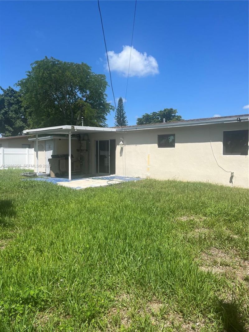 5700 SW 37th Ct, Unit 5700, Davie, FL 33314 Photo