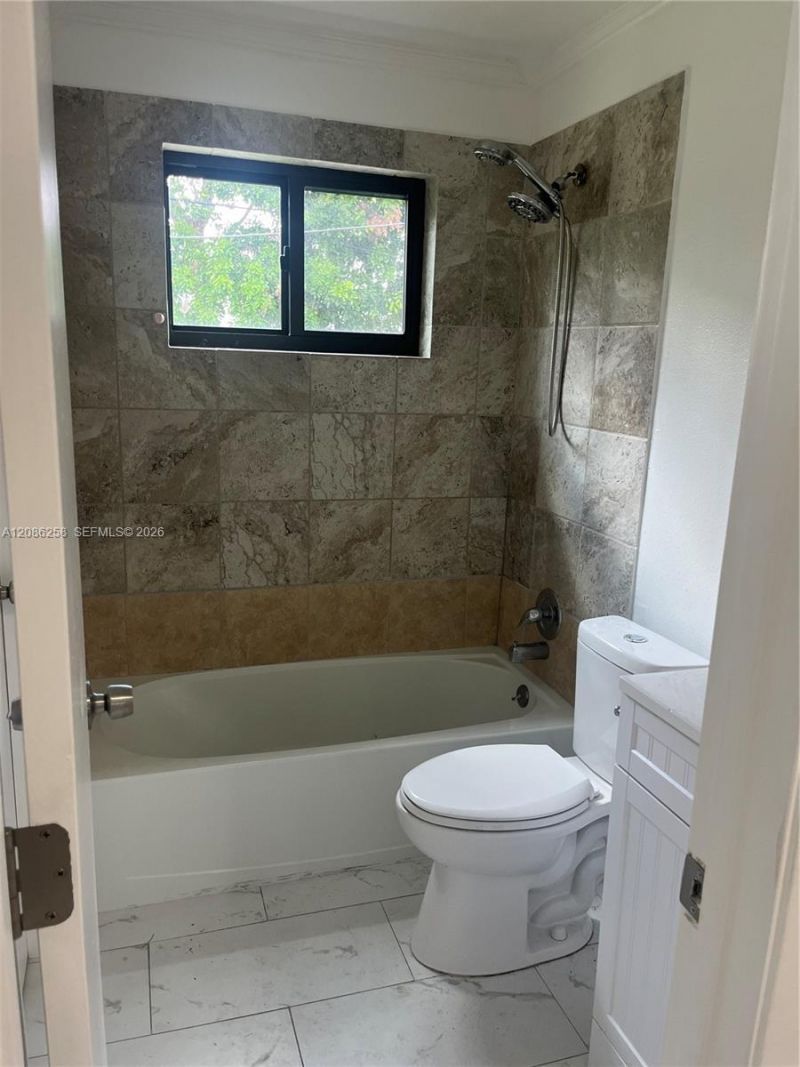 5700 SW 37th Ct, Unit 5700, Davie, FL 33314 Photo