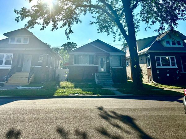 214 22nd Avenue , Bellwood, IL 60104