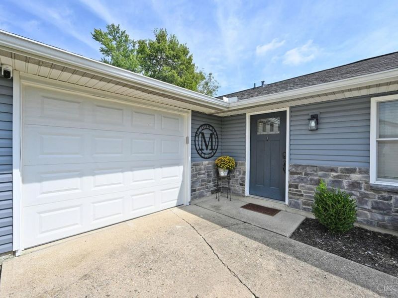 174 Bradley Drive, Germantown, OH 45237 Photo 6