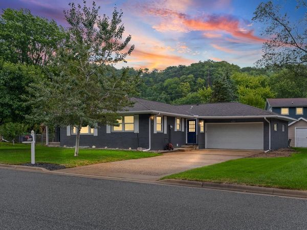 624 14th AVENUE N, Onalaska, WI 54650