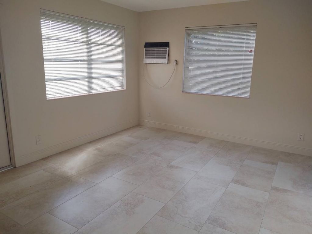 2341 Harding Street, Hollywood, FL 33020 Photo
