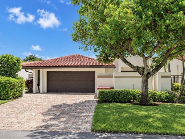 21460 LAGUNA Drive, Boca Raton, FL 33433