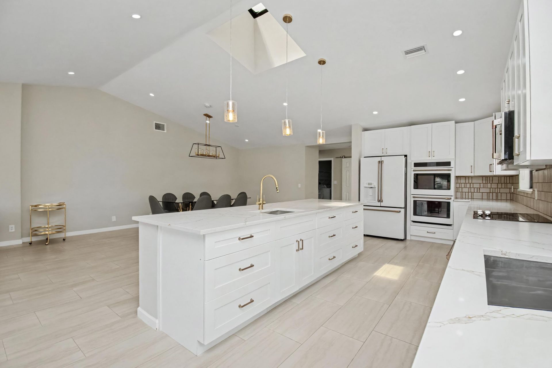 21460 Laguna Drive, Boca Raton, FL 33433 Photo