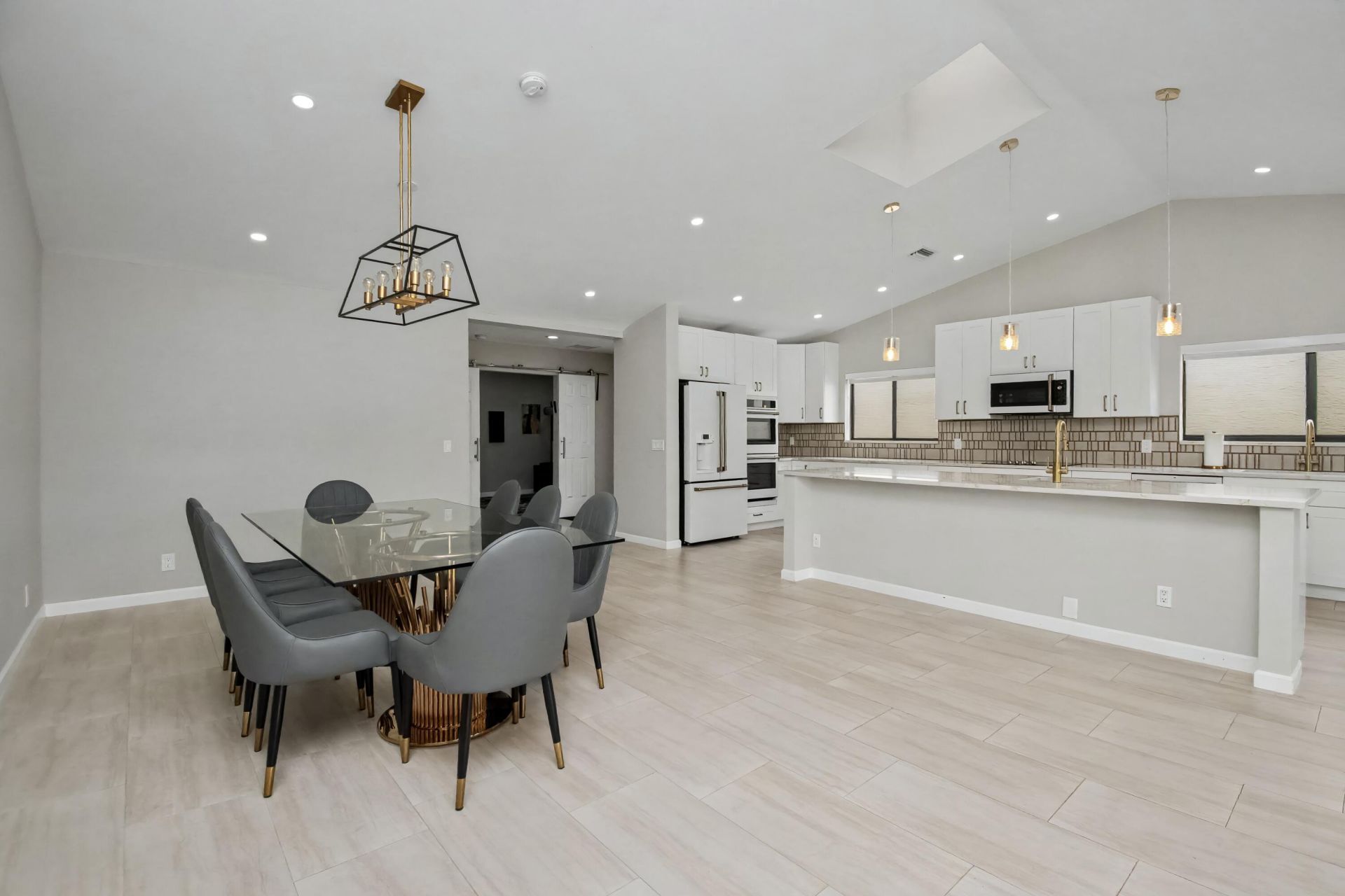 21460 Laguna Drive, Boca Raton, FL 33433 Photo