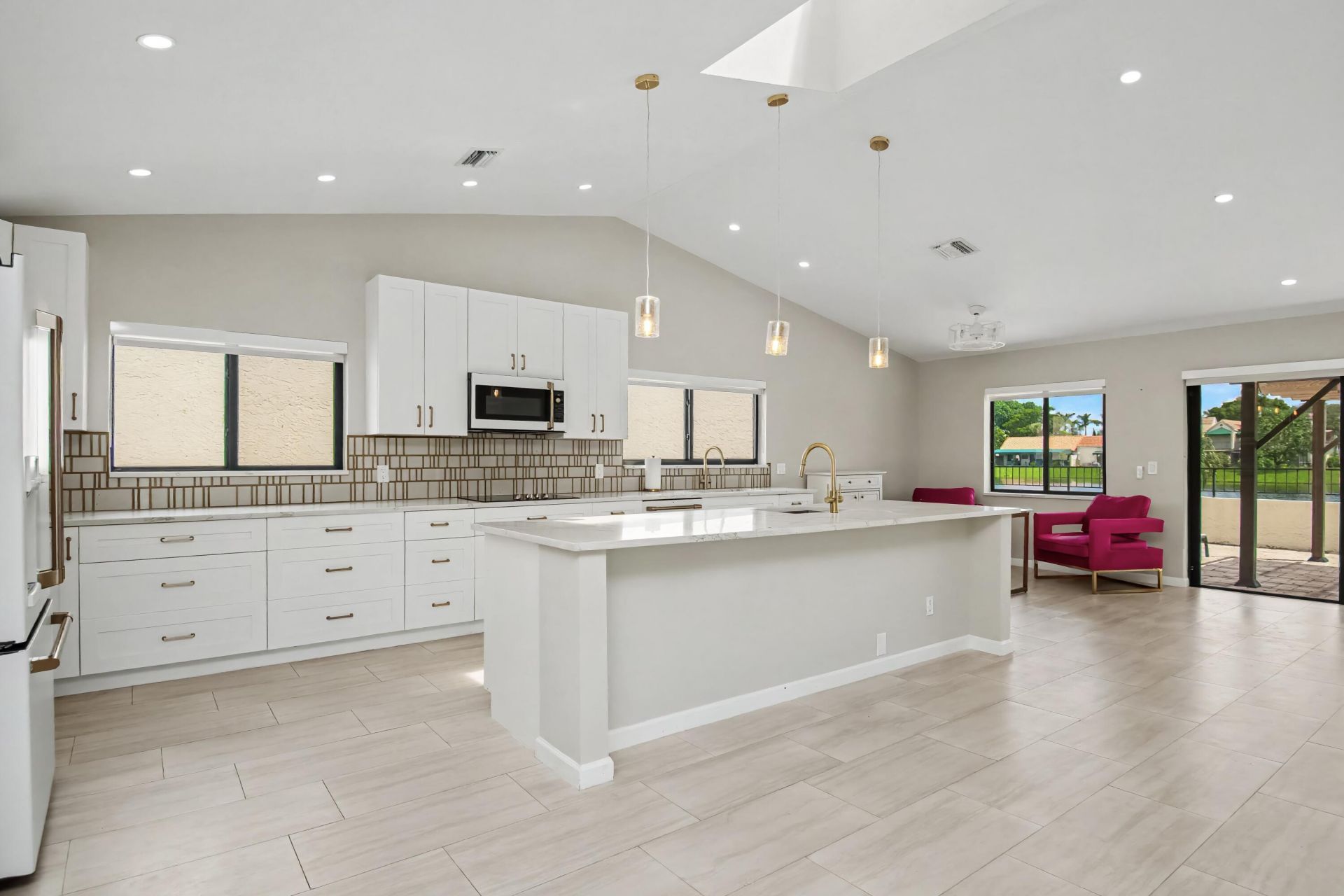 21460 Laguna Drive, Boca Raton, FL 33433 Photo