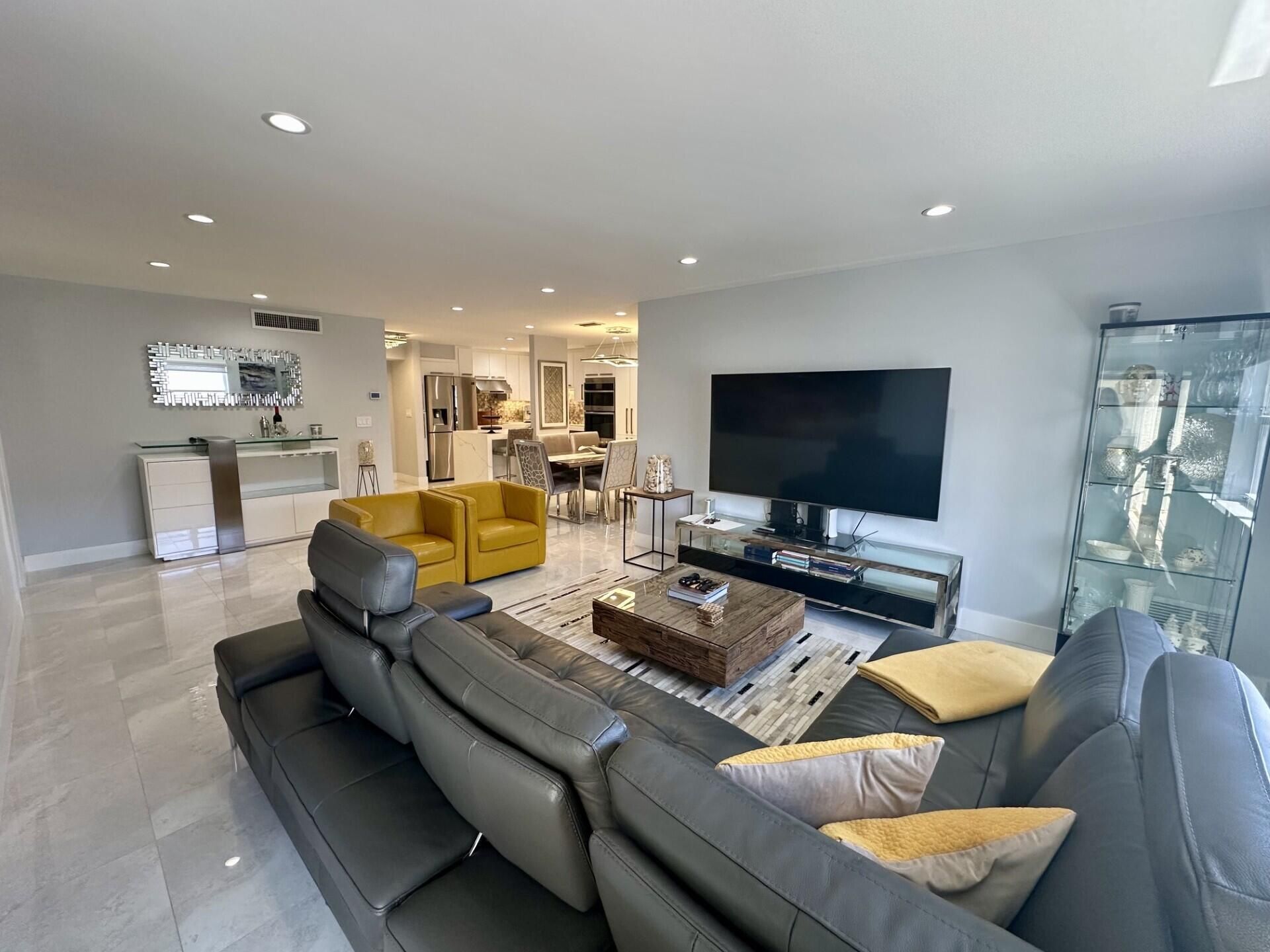 3520 S Ocean Boulevard, Unit F501, South Palm Beach, FL 33480 Photo