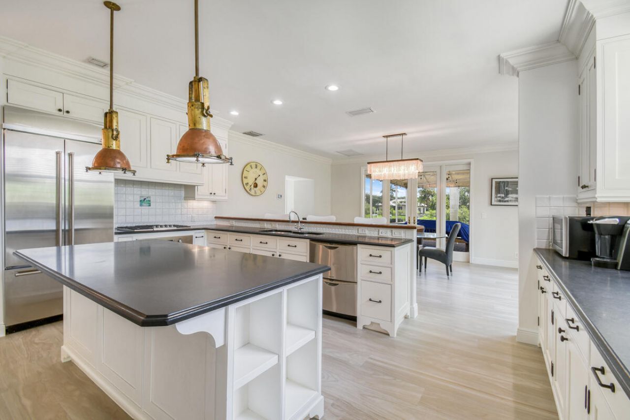 18444 SE Heritage Drive, Tequesta, FL 33469 Photo