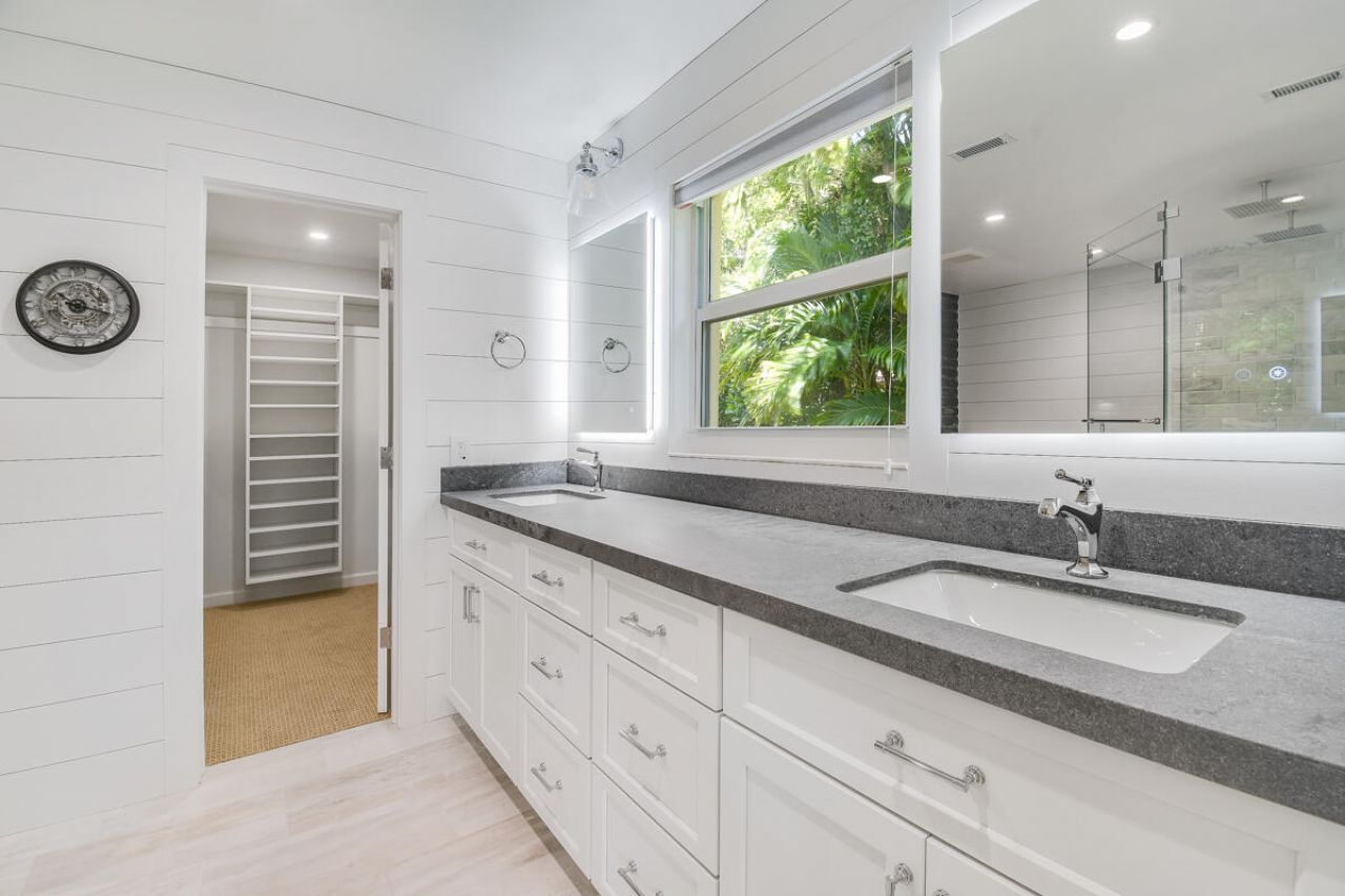 18444 SE Heritage Drive, Tequesta, FL 33469 Photo