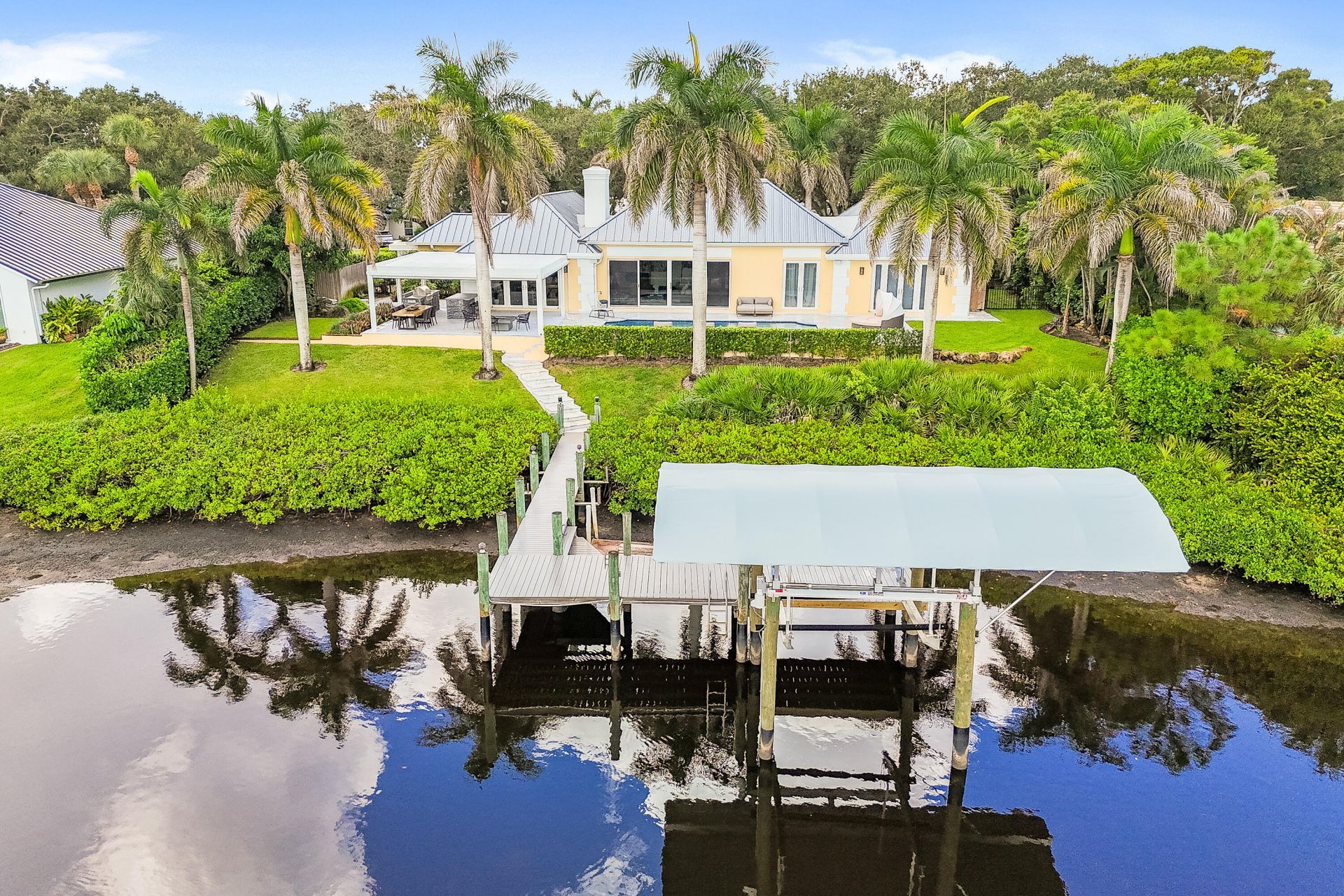 18444 SE Heritage Drive, Tequesta, FL 33469 Photo