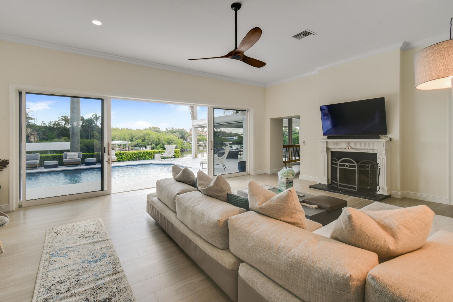 18444 SE Heritage Drive, Tequesta, FL 33469 Photo