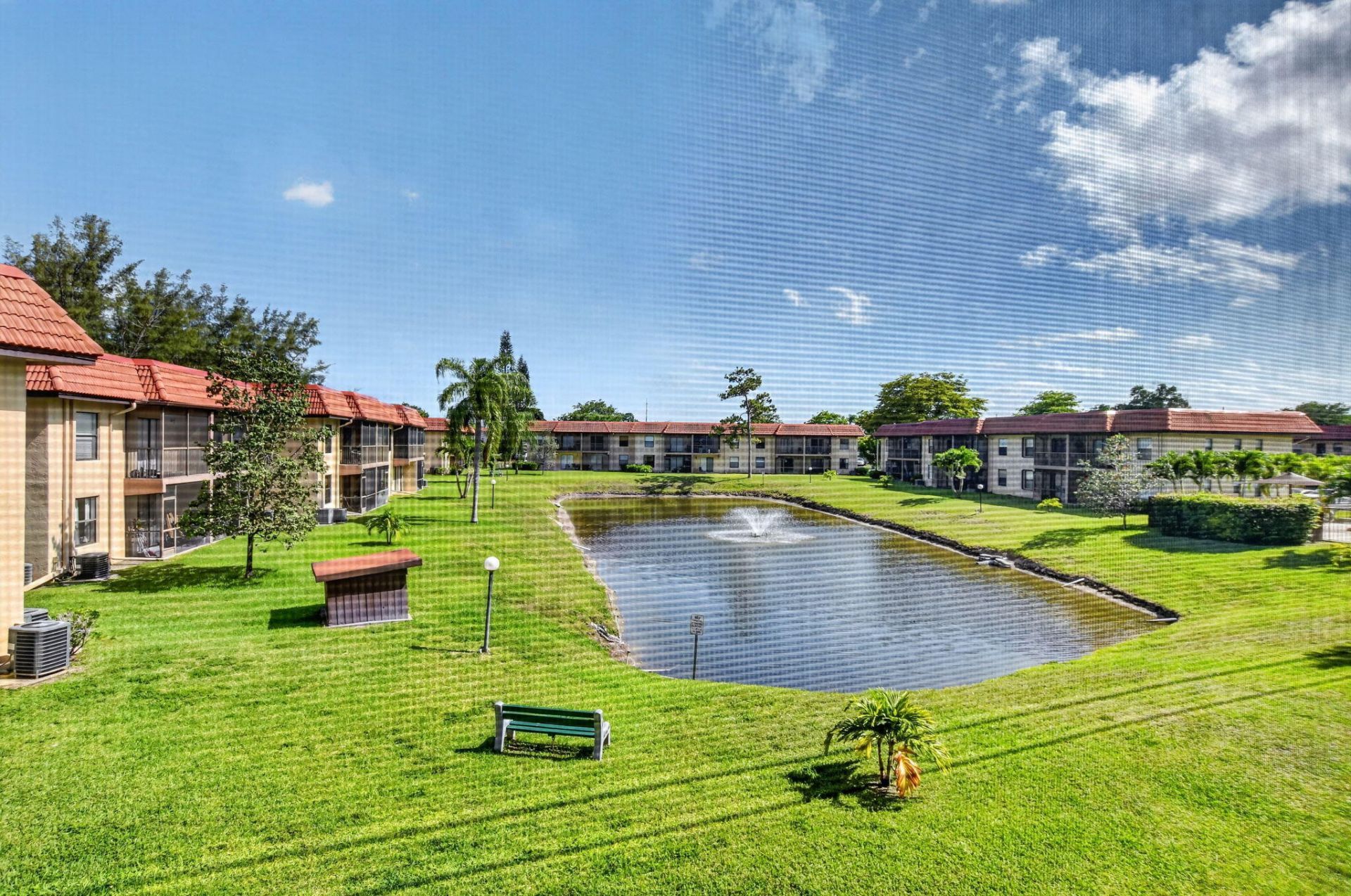 21895 Lake Forest Circle, Unit 201, Boca Raton, FL 33433 Photo
