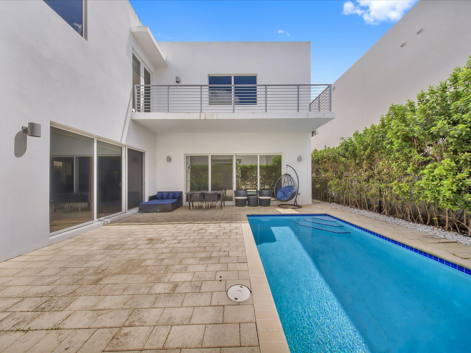 10081 NW 75th Terrace, Doral, FL 33178 Photo