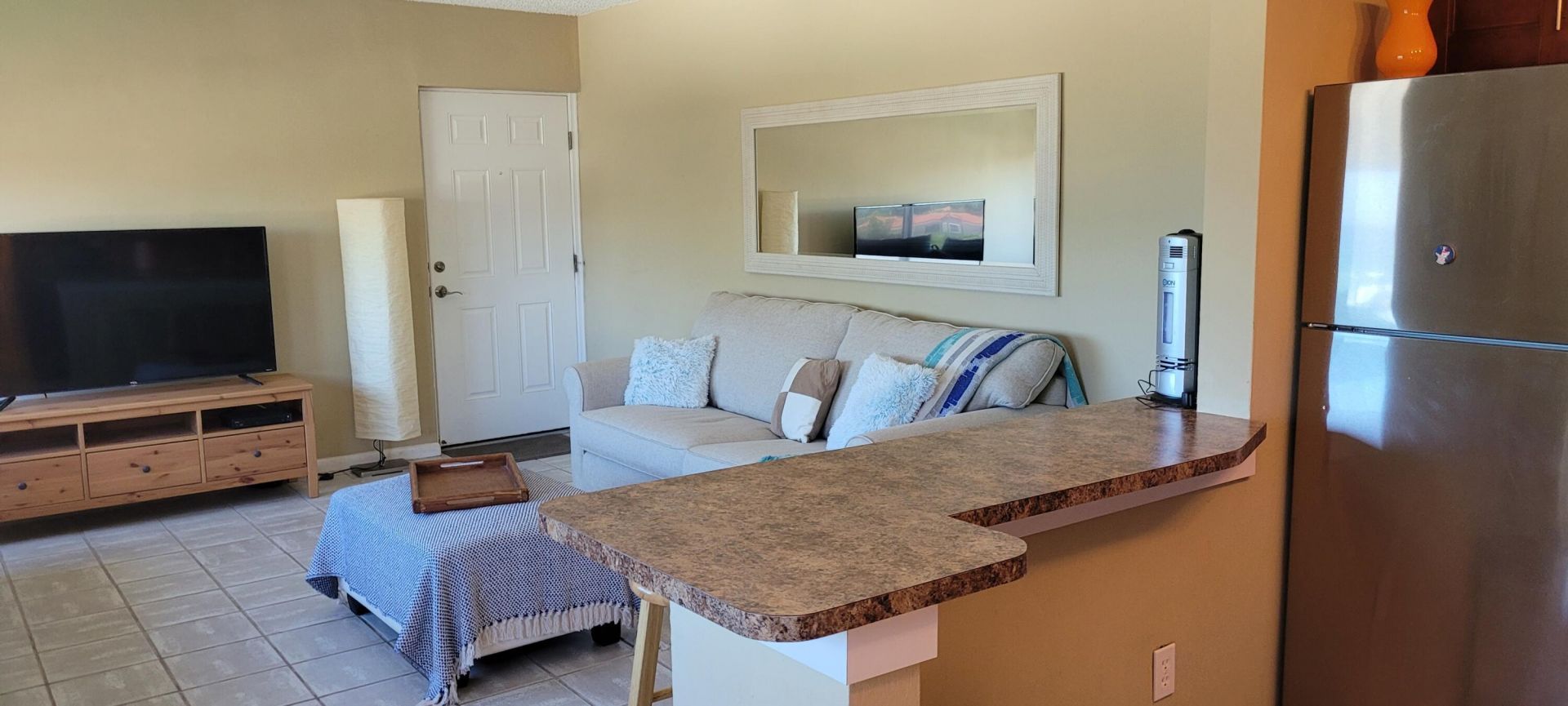 300 Oregon Street, Unit 409, Hollywood, FL 33019 Photo