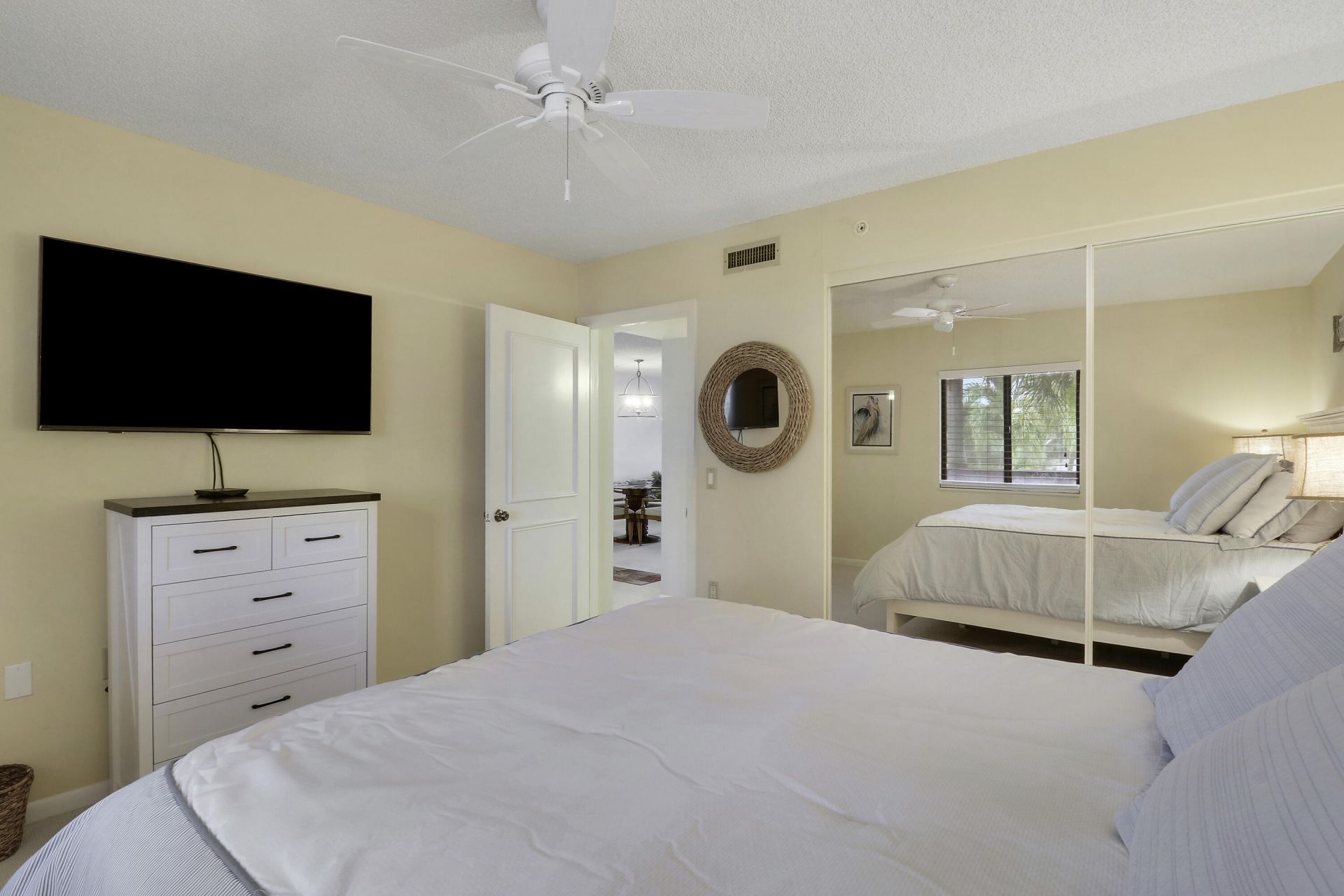1601 Marina Isle Way, Unit 202, Jupiter, FL 33477 Photo