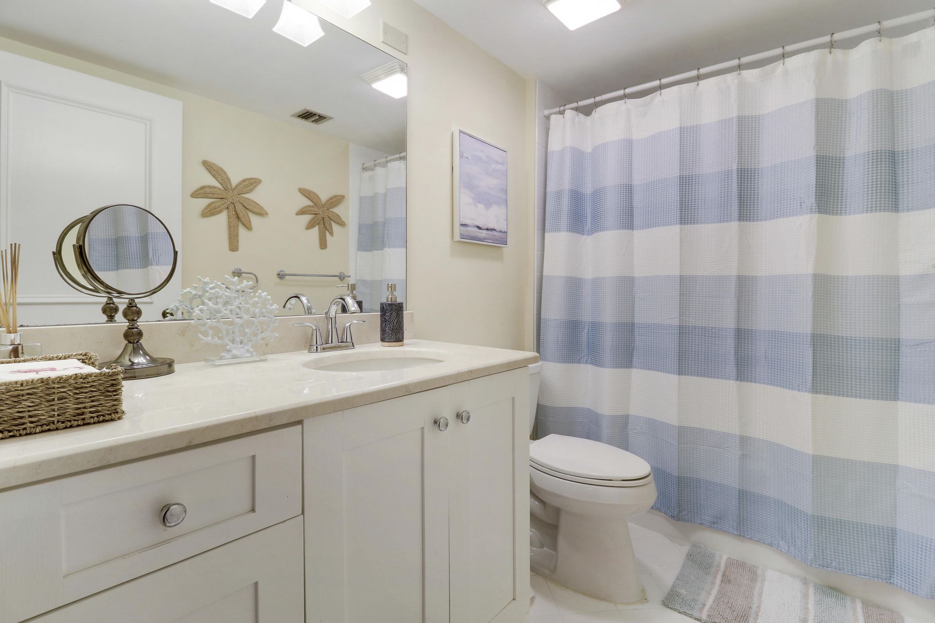 1601 Marina Isle Way, Unit 202, Jupiter, FL 33477 Photo
