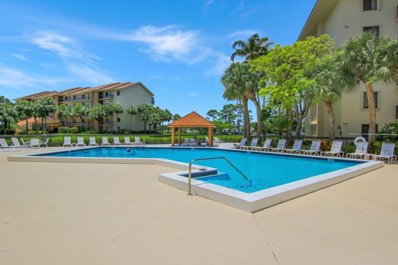 1601 Marina Isle Way, Unit 202, Jupiter, FL 33477 Photo