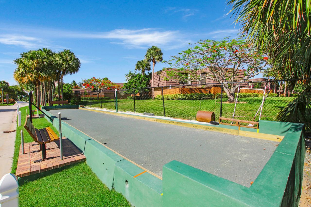 1601 Marina Isle Way, Unit 202, Jupiter, FL 33477 Photo