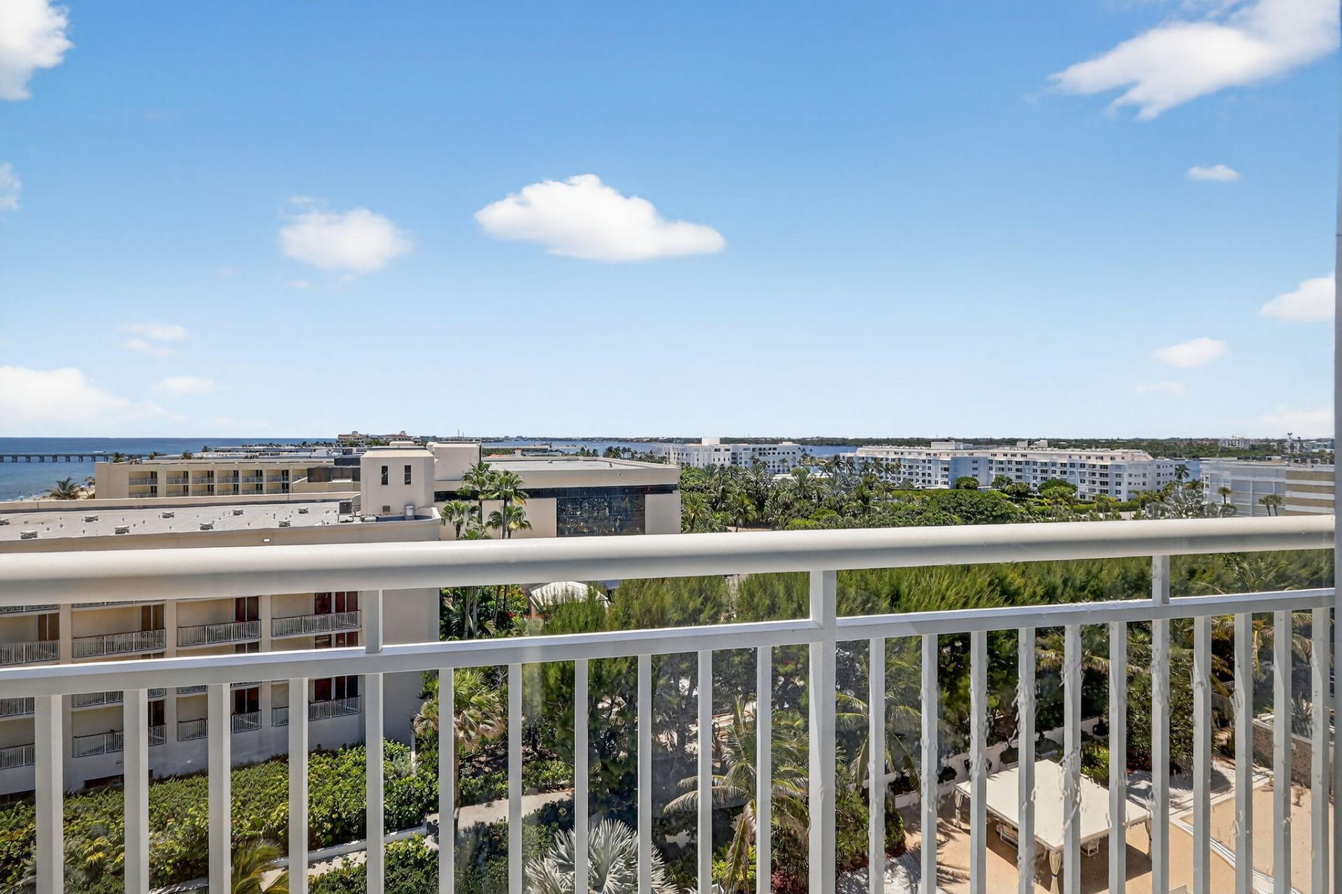 2780 S Ocean Boulevard, Unit 806, Palm Beach, FL 33480 Photo