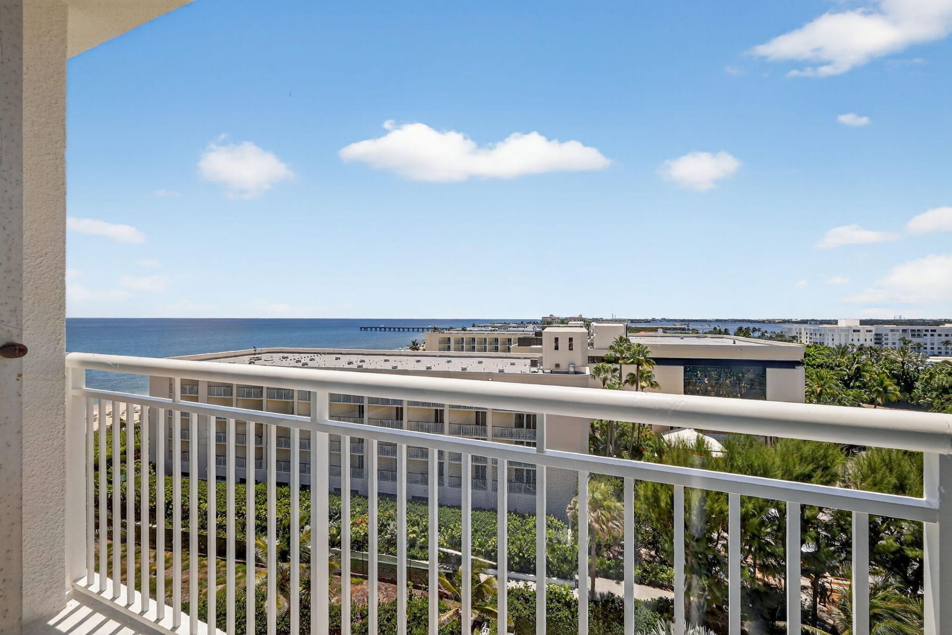 2780 S Ocean Boulevard, Unit 806, Palm Beach, FL 33480 Photo