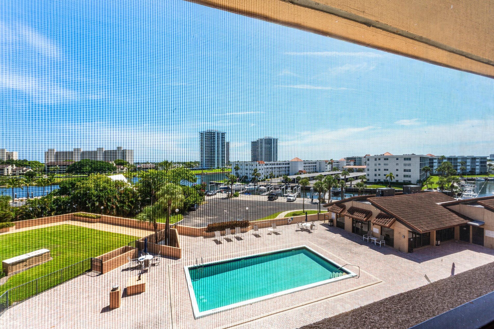 1030 Us Highway 1, Unit 413, North Palm Beach, FL 33408 Photo