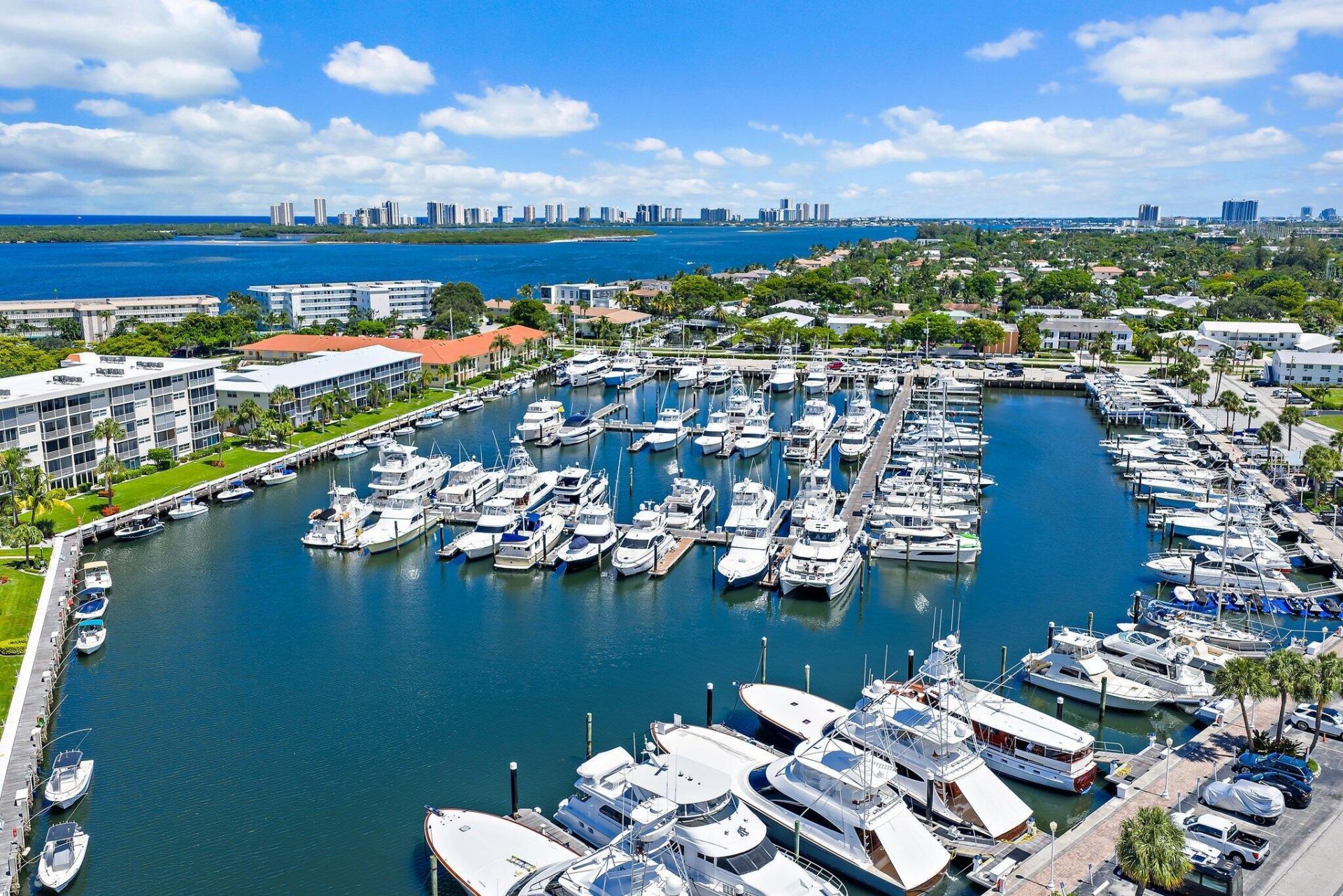 1030 Us Highway 1, Unit 413, North Palm Beach, FL 33408 Photo
