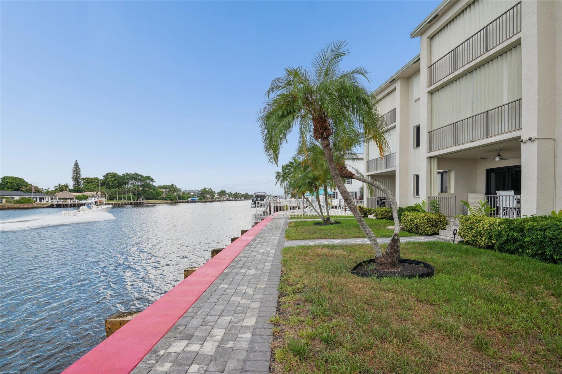 1101 S Riverside Drive, Unit 103, Pompano Beach, FL 33062 Photo