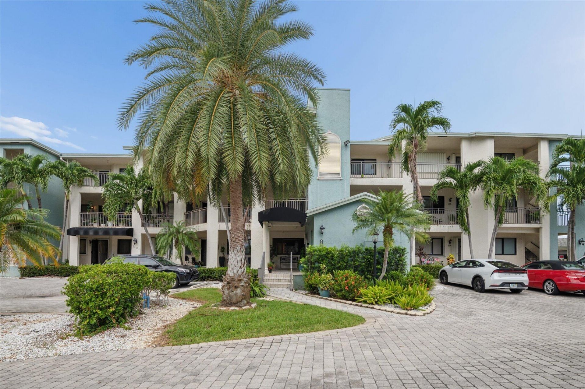 1101 S Riverside Drive, Unit 103, Pompano Beach, FL 33062 Photo