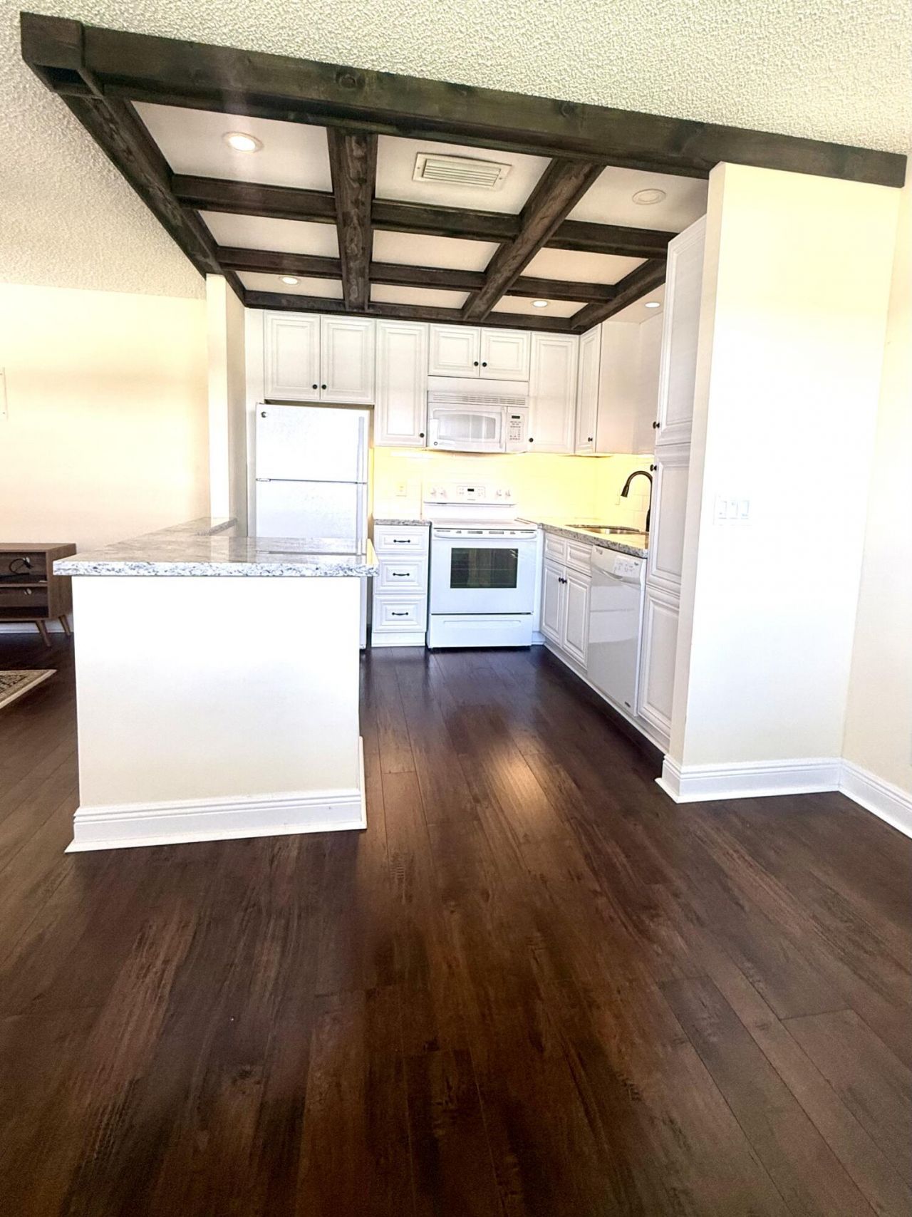 34 Valencia B, Delray Beach, FL 33446 Photo