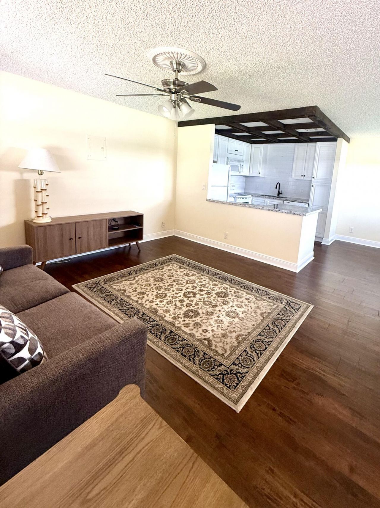 34 Valencia B, Delray Beach, FL 33446 Photo