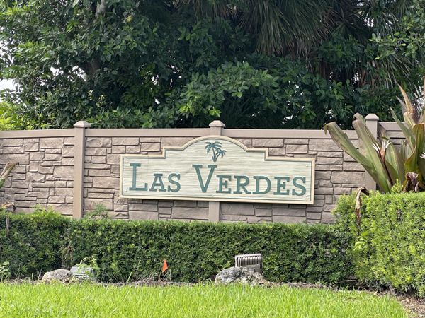 5483 VIBURNUM Circle, Delray Beach, FL 33484