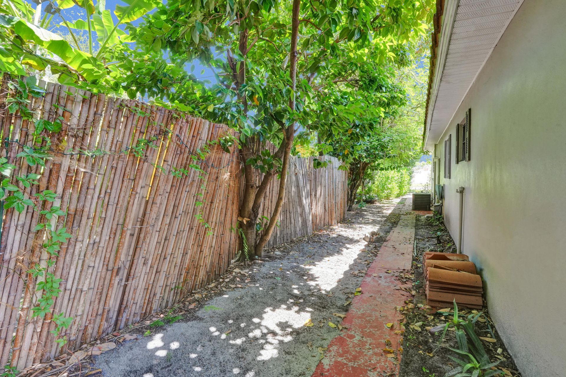 1112 S 22nd Court, Hollywood, FL 33020 Photo