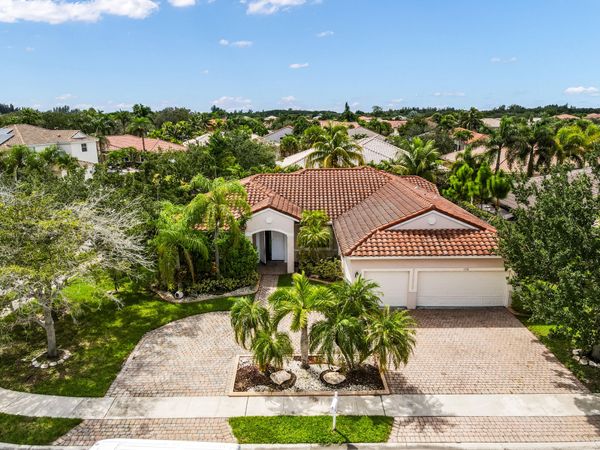 1150 SW 189TH Avenue, Pembroke Pines, FL 33029