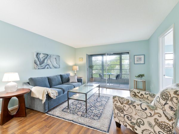 2901 E SUNRISE LAKES Drive E, Unit 310, Sunrise, FL 33322