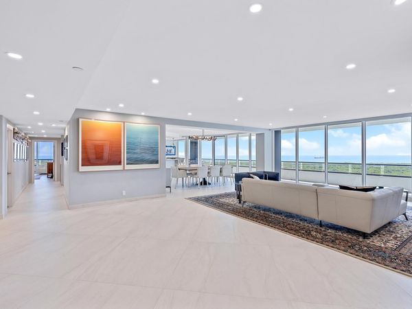 100 LAKESHORE Drive, Unit 2151, North Palm Beach, FL 33408